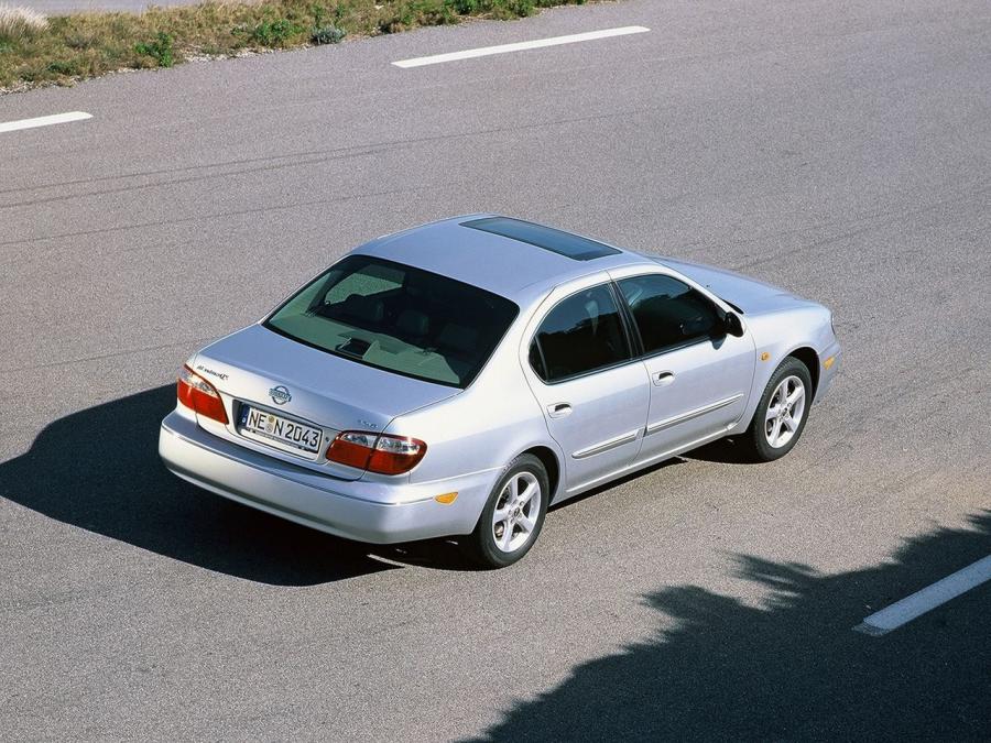  Nissan Maxima QX 2000 года  (фото 4 из 29)